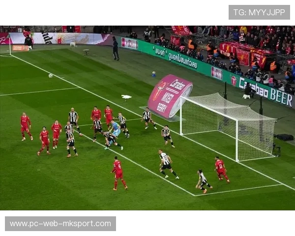 利物浦安菲尔德成伤心地,球迷要求变革 利物浦安菲尔德成伤心地,球迷要求变革