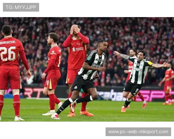 利物浦管理层与球迷沟通需更透明务实 利物浦管理层与球迷沟通需更透明务实