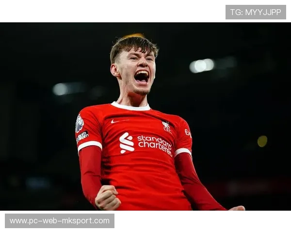 利物浦努涅斯门前扑倒捅射仍然得分力量太强，展现超级球员本色