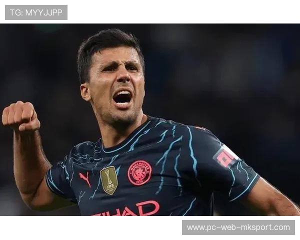 曼城结合中场优势稳稳掌控,罗德里关键分球亮眼