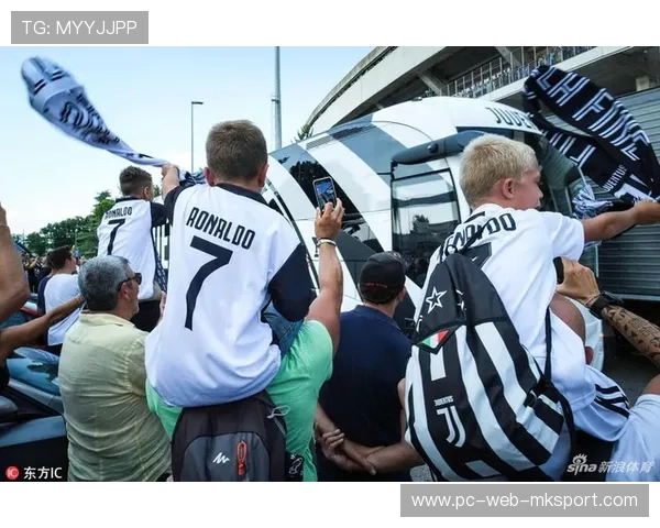 尤文补时绝杀上演戏剧性反转，球迷情绪失控