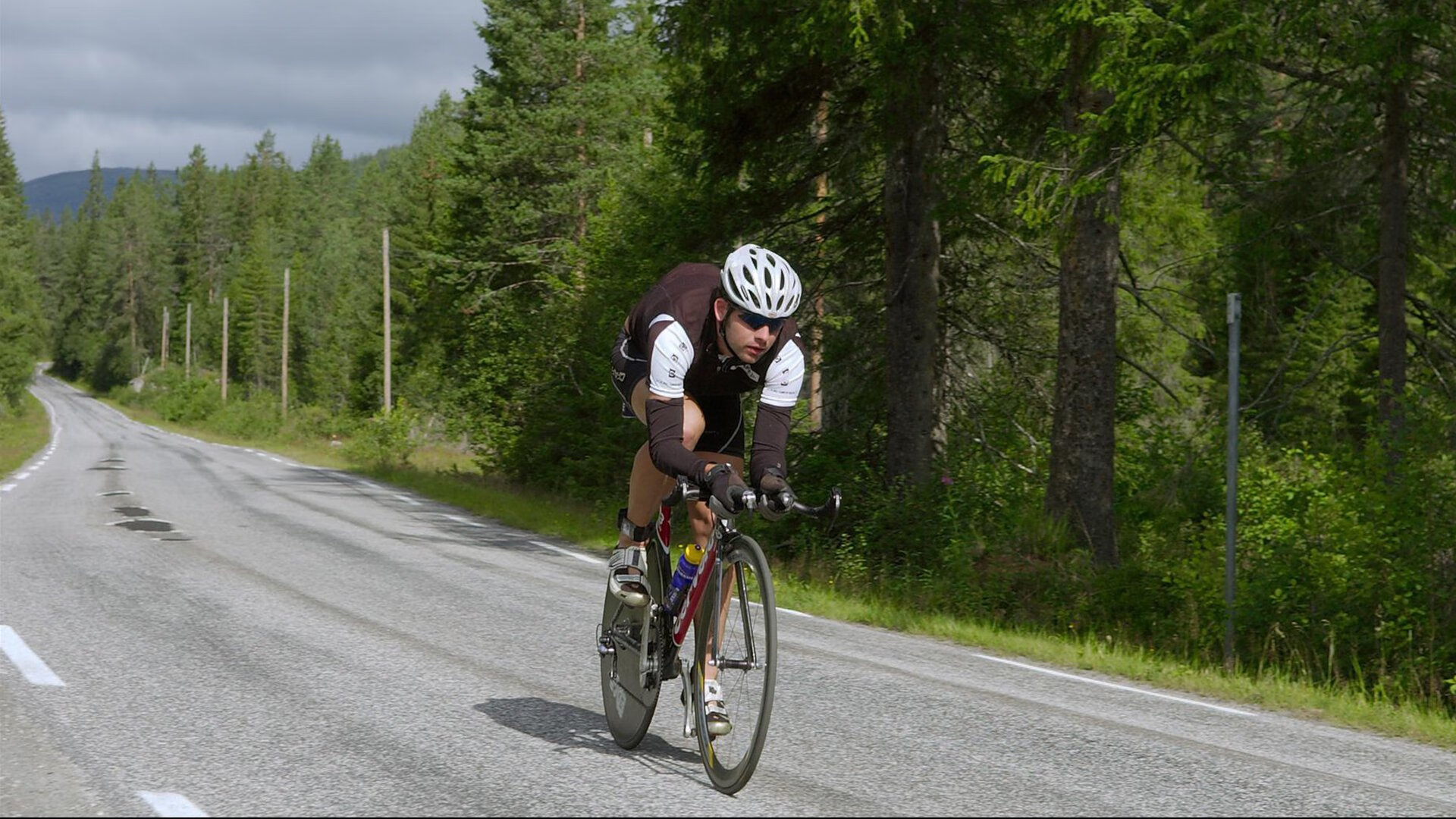 慢节奏阵地战是否更考验球员技术细节，慢节奏策略游戏